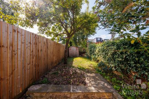 3 bedroom terraced house for sale, Blenheim Gardens, Reading RG1