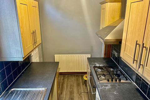 2 bedroom terraced house for sale, Bangor Terrace, Wortley, Leeds