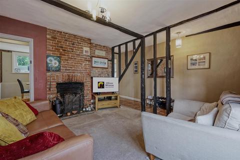 3 bedroom cottage for sale, High Street, Puckeridge