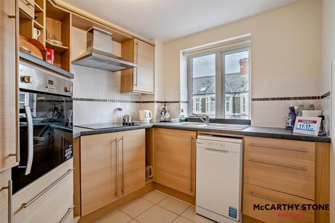 1 bedroom apartment for sale, Thomas Court, Marlborough Road, Cardiff, S Glamorgan, CF23 5EZ