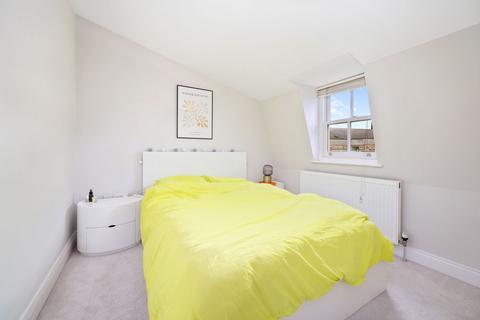 1 bedroom flat for sale, Fulham Road, London, SW10