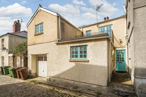 3 bedroom end of terrace house for sale, Wyndham Mews, Plymouth PL1