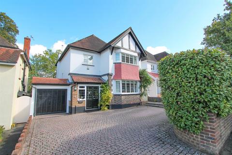 4 bedroom detached house for sale, Furzedown Road, Sutton SM2