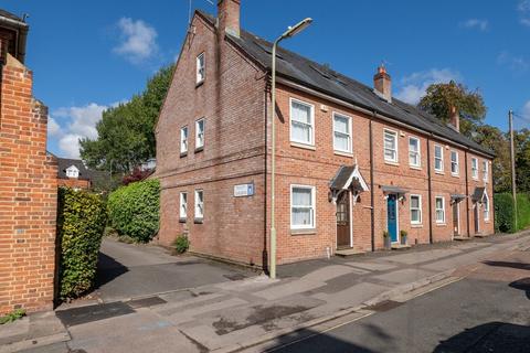 4 bedroom end of terrace house for sale, Middle Brook Street, Winchester SO23