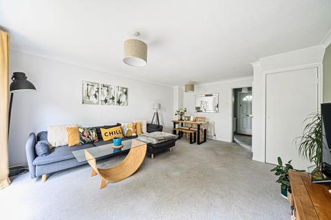42 Elder Close, Winchester, SO22 4LG