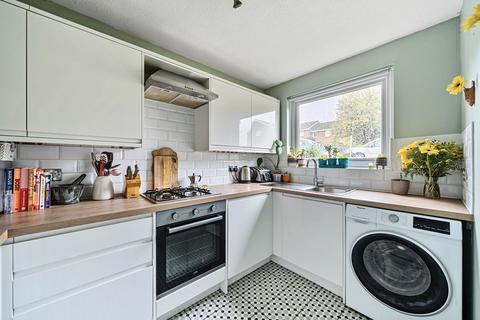 42 Elder Close, Winchester, SO22 4LG