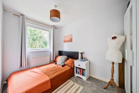 42 Elder Close, Winchester, SO22 4LG