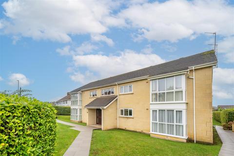 2 bedroom flat for sale, Park Close, Keynsham, Bristol