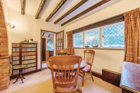 3 bedroom semi-detached house for sale, Heath Cottages, Frensham, Farnham, Surrey, GU10