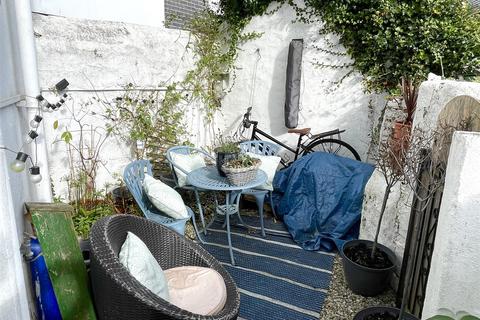 Pen Lee Park Road, Wadebridge, PL27 7NH