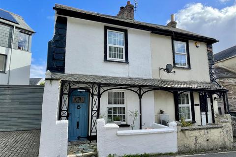 Pen Lee Park Road, Wadebridge, PL27 7NH