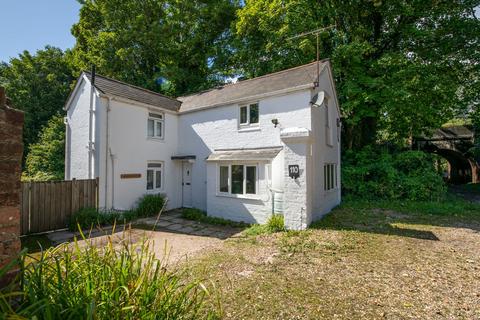 2 bedroom detached house for sale, Christchurch Road, Winchester SO23