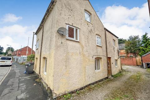 3 bedroom detached house for sale, Willow Street, Oswestry