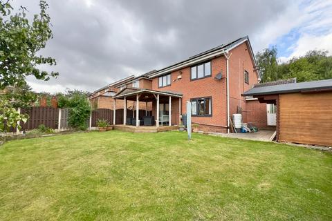 4 bedroom detached house for sale, Highfield Court, Wombwell, Barnsley, South Yorkshire