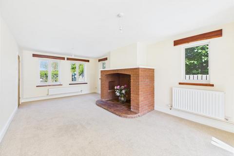 undefined, Sustead, Norwich