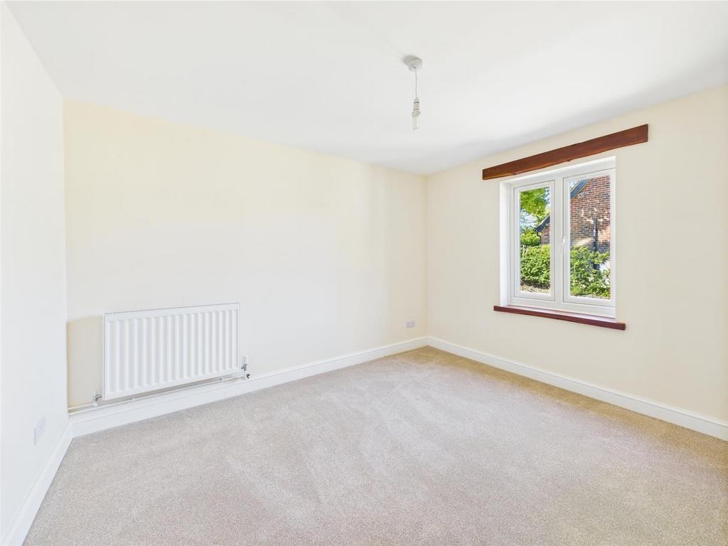 Bedroom/Office