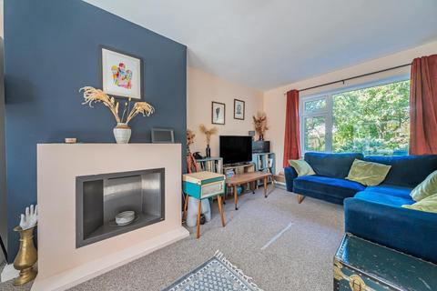 3 bedroom semi-detached house for sale, Wood Lane, Horsforth LS18