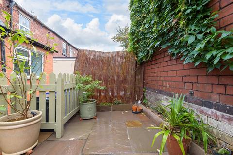 2 bedroom terraced house for sale, Gordon Road, Sharrow Vale S11