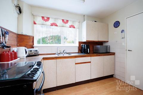 3 bedroom terraced house for sale, Norreys Drive, Maidenhead SL6