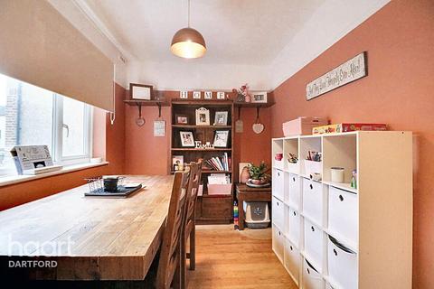 27 Edendale Road, Bexleyheath, DA7 6RH