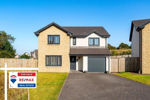 4 bedroom detached house for sale, Sandpiper Common, Lanark ML11