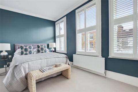 5 bedroom terraced house to rent, Mallinson Road, SW11