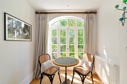 5 Rothwell Street, London, NW1 8YH