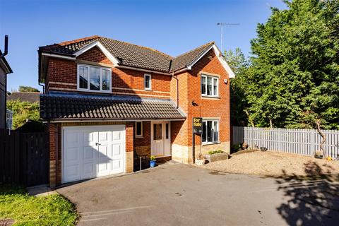 4 bedroom detached house for sale, Acorn Way, Bottesford, Scunthorpe