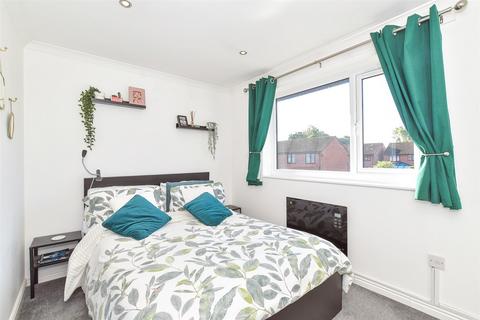 2 bedroom end of terrace house for sale, Benham Drive, Portsmouth, Hampshire