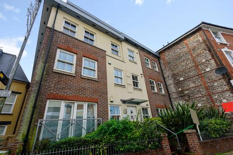 1 bedroom flat to rent, Sussex Street, Winchester, SO23