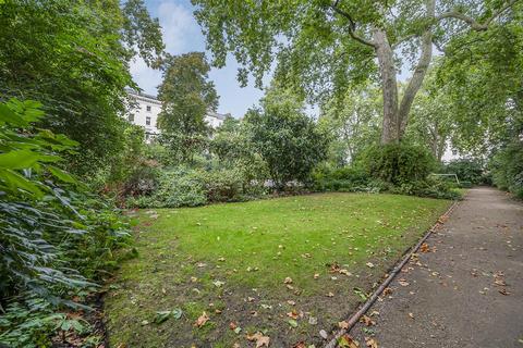 Flat K, 59 Warwick Square, London, SW1V 2AL