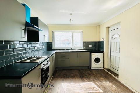 3 bedroom semi-detached house for sale, Newark Crescent, Seaham, Durham, SR7