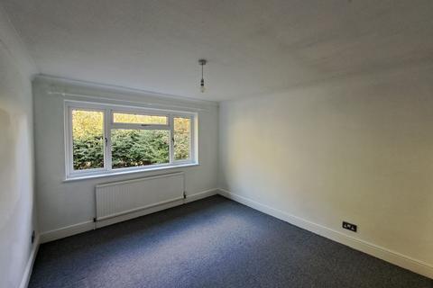 3 bedroom property for sale, De Lucy Avenue, Alresford, SO24