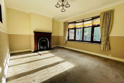 3 bedroom bungalow for sale, Andrew Road, West Bromwich, B71