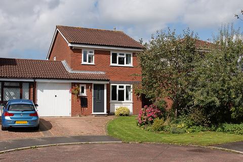 3 bedroom link detached house for sale, Thirlmere Drive, Preston PR3