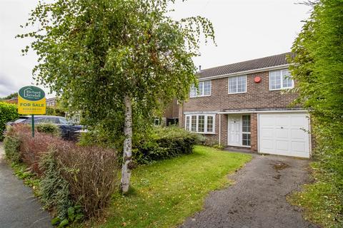 5 Glenfields, Netherton, Wakefield, WF4 4SH