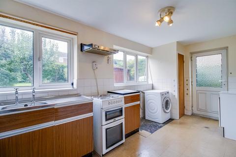 5 Glenfields, Netherton, Wakefield, WF4 4SH