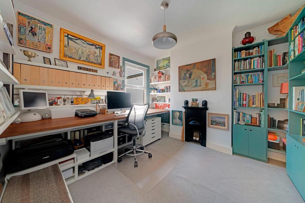 11-328680787 - NS - Prop WPen - 16 Phoenix Road -25