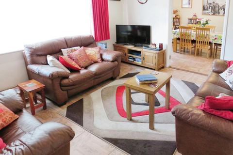 3 bedroom detached bungalow for sale, Wissey View, Thetford IP26