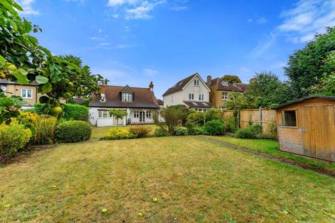 3 bedroom detached house for sale, Hillside Gardens, Wallington SM6