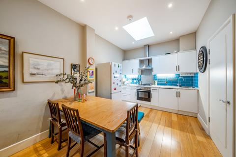 2 bedroom apartment for sale, Denmark Hill, London