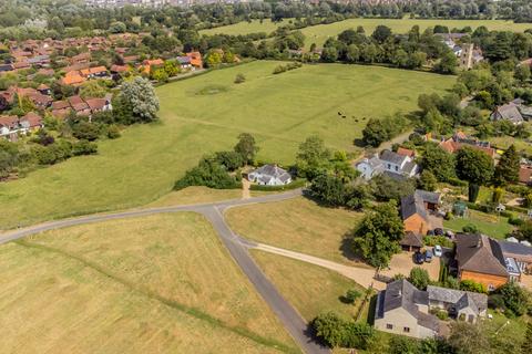 3 bedroom cottage for sale, The Lodge, The Green, Milton Keynes, Buckinghamshire