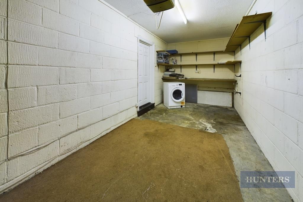CAM01635 G0-PR0297-STILL002.jpg