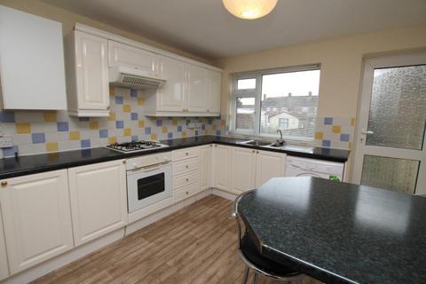 3 bedroom terraced house to rent, Bridgman Grove, Bristol BS34