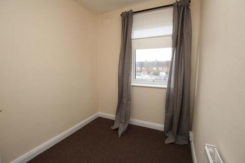 3 bedroom terraced house to rent, Bridgman Grove, Bristol BS34