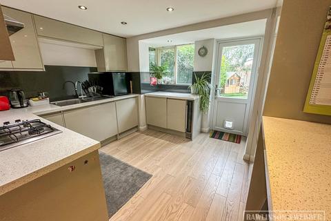 3 bedroom semi-detached house for sale, Kings Chase, East Molesey KT8