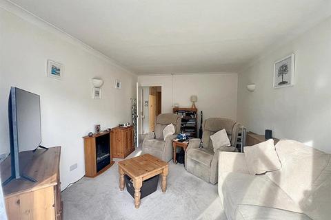 1 bedroom retirement property for sale, Wannock Road, Eastbourne