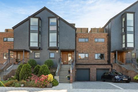 4 bedroom townhouse for sale, Chandlers Wharf, Lewes, East Sussex, BN7