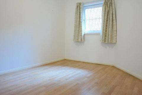 2 bedroom flat to rent, Wilton Street, Glasgow G20