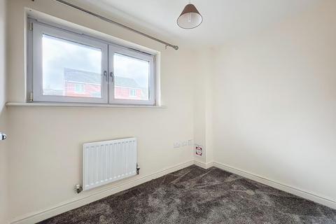 3 bedroom maisonette for sale, Alicia Close, Newport